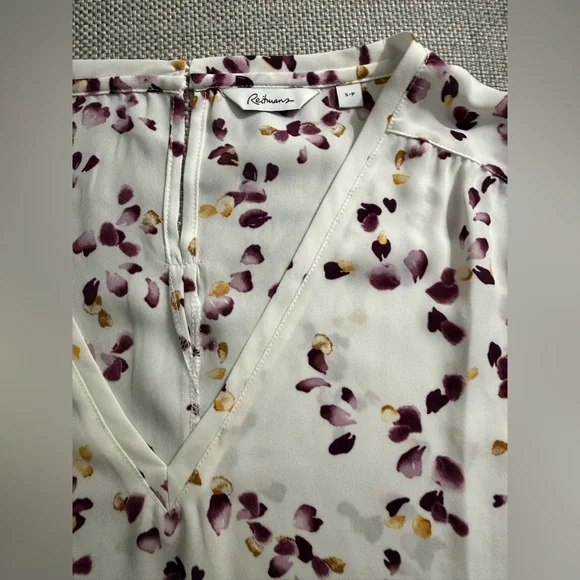 Reitmans White and Plum Floral Blouse - Picture 2 of 11